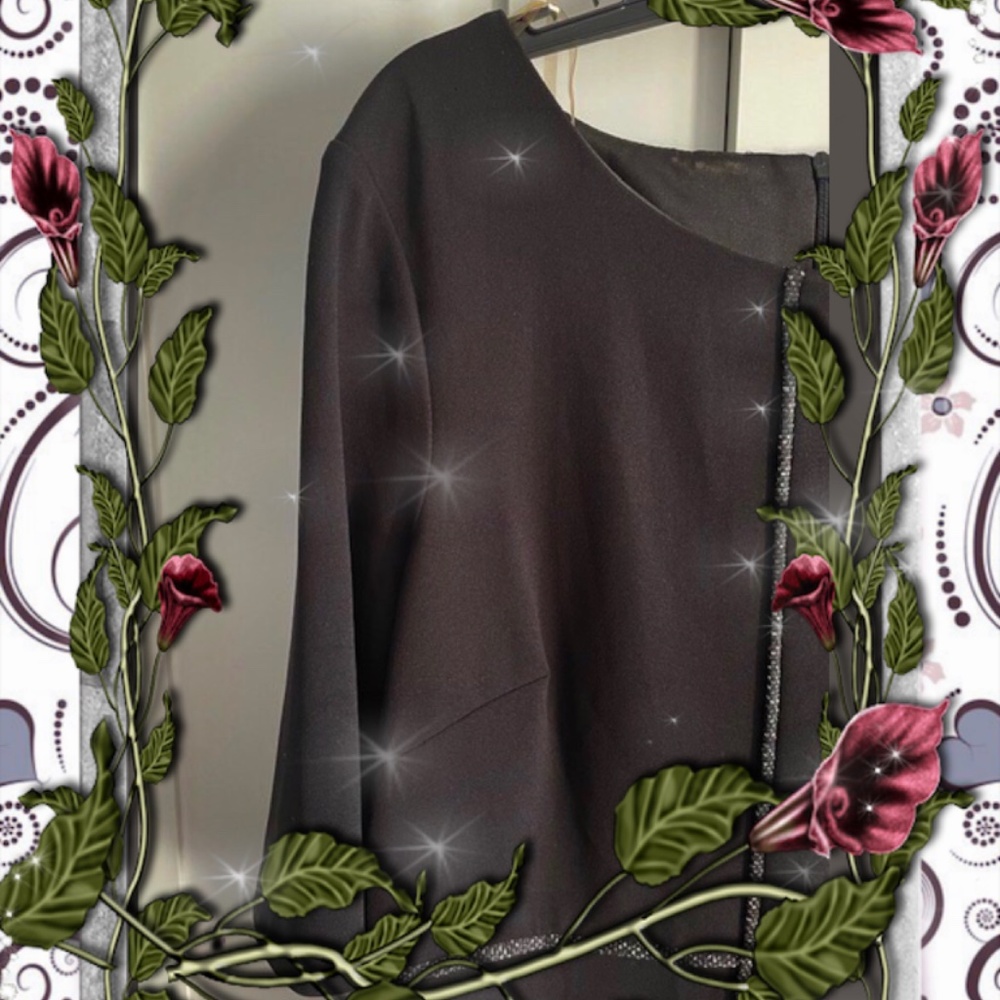 Dress~ - Picture 4 of 4